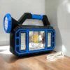 Multifunkcionális LED zseblámpa USB / napelemes töltés